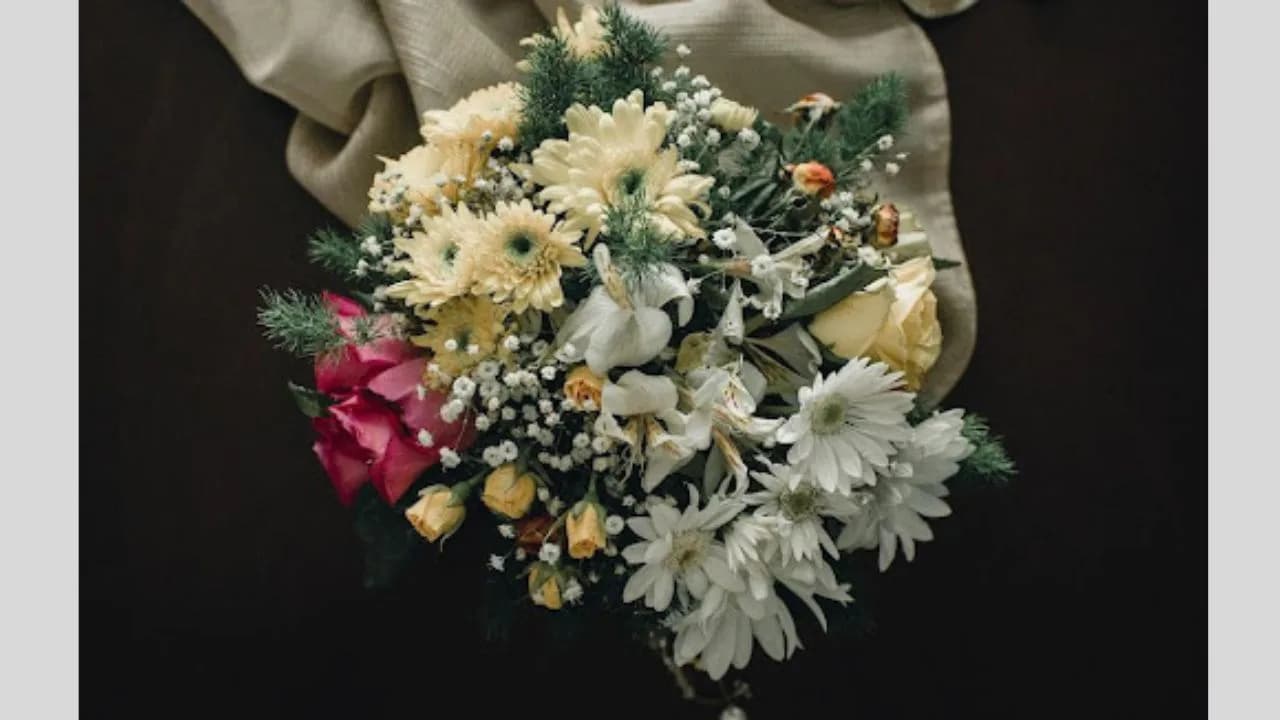 Express Your Love and Care with Flower